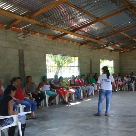 124_1.ret-colombia-ensuring-education-emergencies-2014